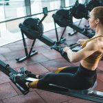 Fantastisk træning med en romaskine Romaskine