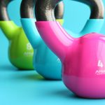 Vil du i gang med hjemmetræningen, kræver det lidt træningsudstyr kettlebells